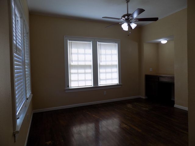101 N Jackson Street, San Angelo, TX 76901