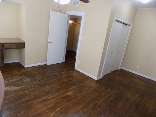 101 N Jackson Street, San Angelo, TX 76901