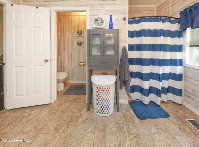 61 Drum Hill Church Lane, Gates, NC 27937