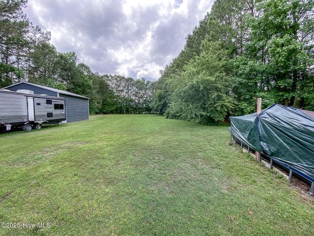 61 Drum Hill Church Lane, Gates, NC 27937