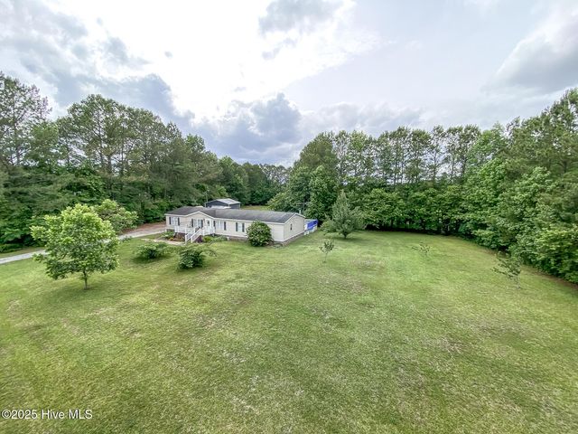 61 Drum Hill Church Lane, Gates, NC 27937