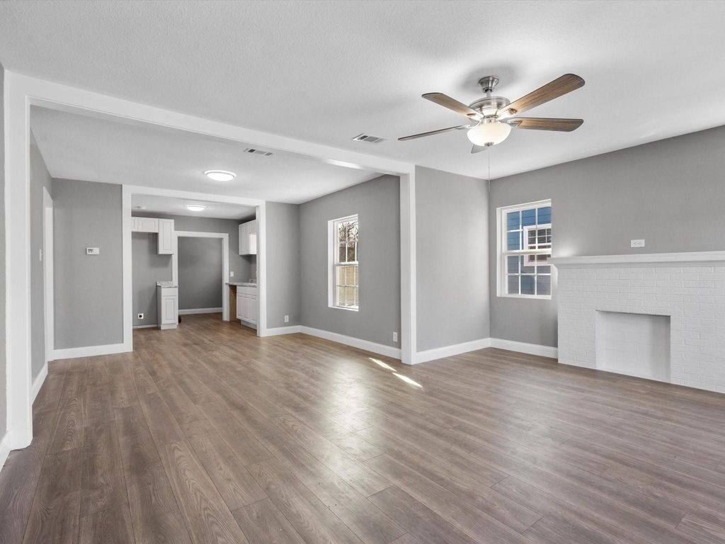 2736 Marigold Avenue, Fort Worth, TX 76111 — photo 5