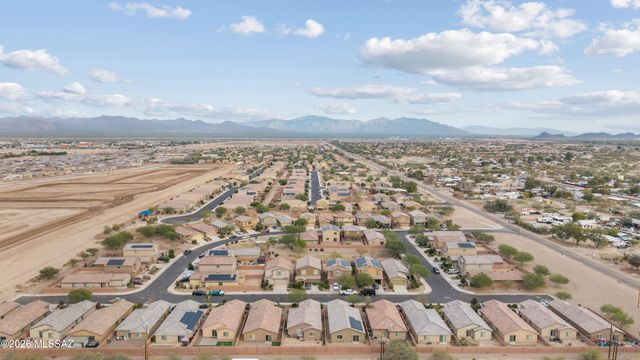 12850 N Ong Drive, Marana, AZ 85653