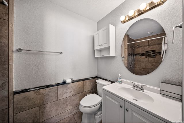 12511 Prima Vista, San Antonio, TX 78233