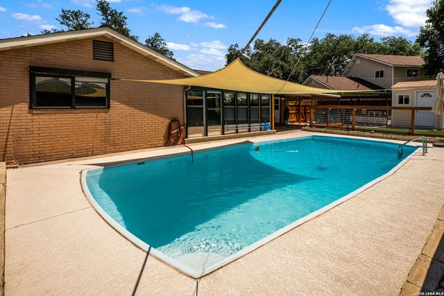 12511 Prima Vista, San Antonio, TX 78233