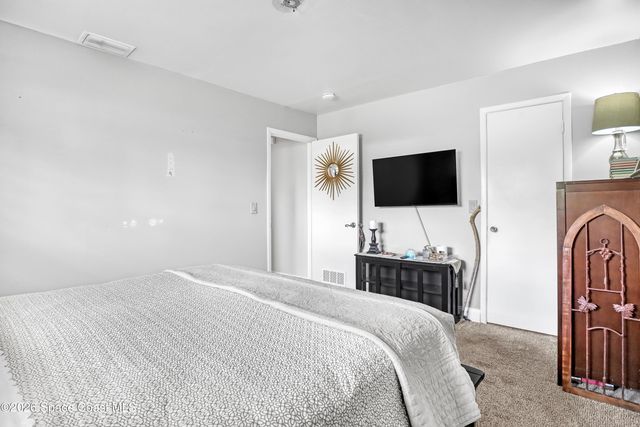 858 Carnival Road SE, Palm Bay, FL 32909