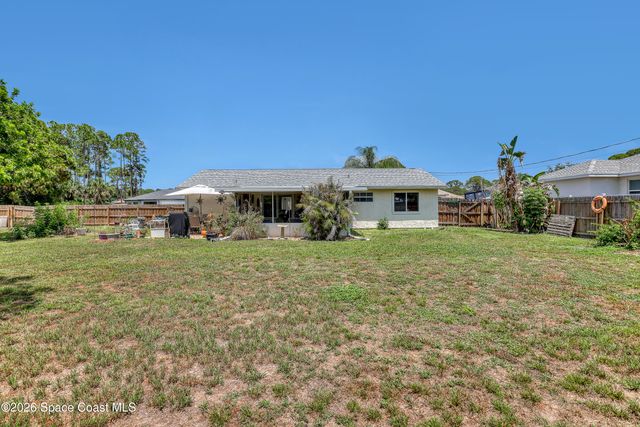 858 Carnival Road SE, Palm Bay, FL 32909