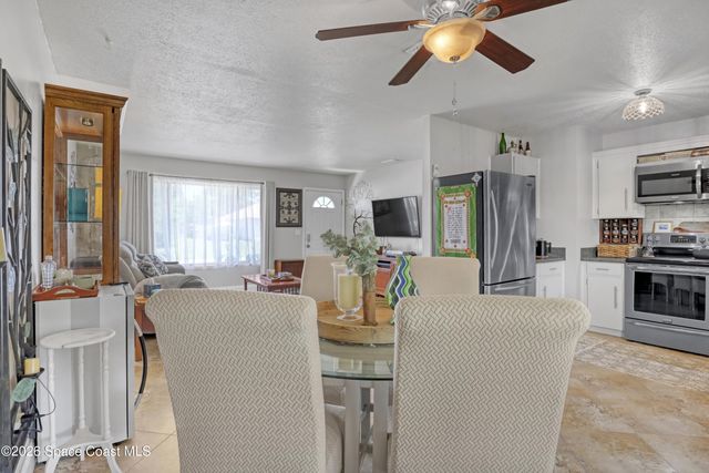 858 Carnival Road SE, Palm Bay, FL 32909