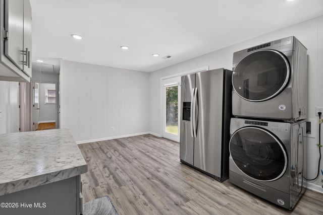 705 Holbrooke Avenue, Wilmington, NC 28412