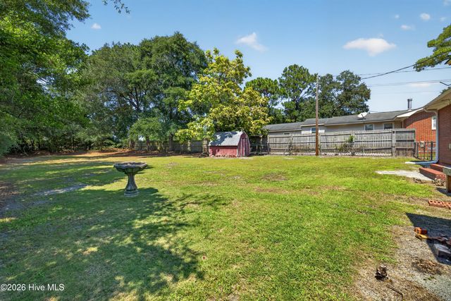 705 Holbrooke Avenue, Wilmington, NC 28412