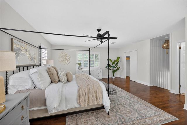 2400 9TH AVENUE N, St Petersburg, FL 33713