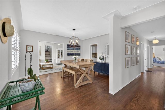 2400 9TH AVENUE N, St Petersburg, FL 33713