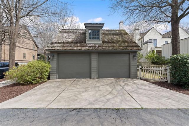 6535 Center Grove Street, Cumming, GA 30040