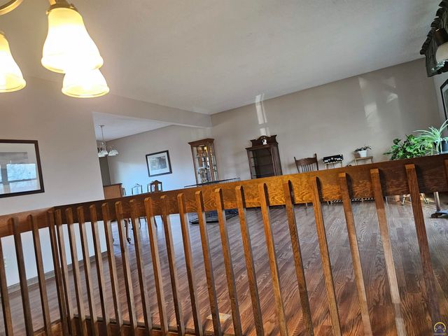 1450 SE 43rd St, Topeka, KS 66609