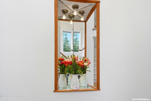 12921 Cumberland Circle, Anchorage, AK 99516