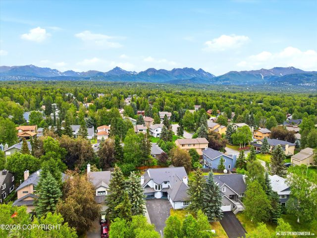 12921 Cumberland Circle, Anchorage, AK 99516