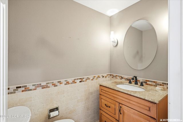 12921 Cumberland Circle, Anchorage, AK 99516