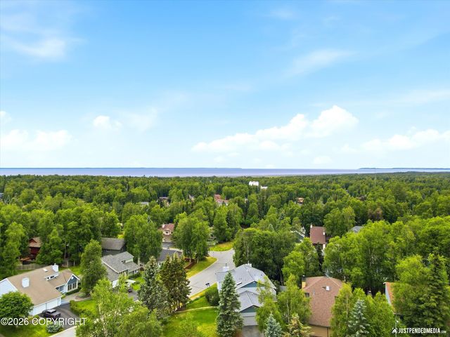 12921 Cumberland Circle, Anchorage, AK 99516