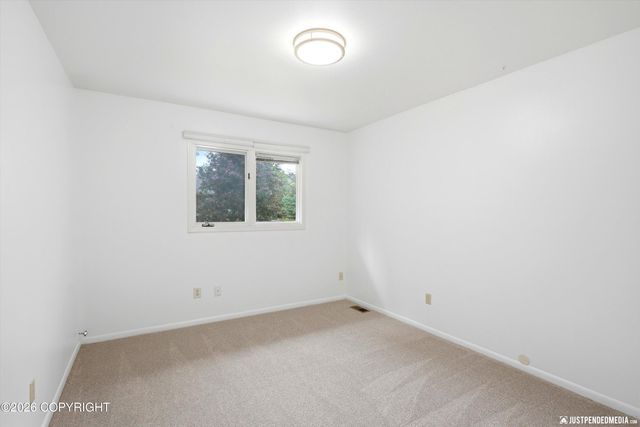 12921 Cumberland Circle, Anchorage, AK 99516