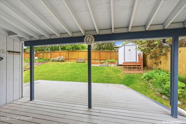 12921 Cumberland Circle, Anchorage, AK 99516