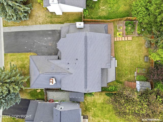 12921 Cumberland Circle, Anchorage, AK 99516