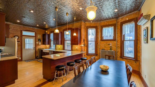 310 N Washington Avenue, Albert Lea, MN 56007