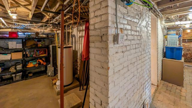 310 N Washington Avenue, Albert Lea, MN 56007