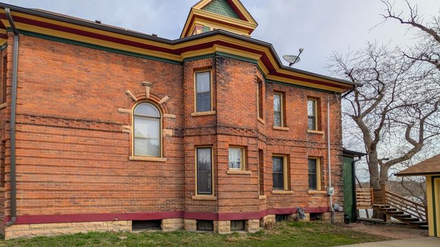 310 N Washington Avenue, Albert Lea, MN 56007