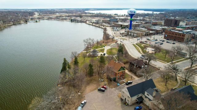 310 N Washington Avenue, Albert Lea, MN 56007