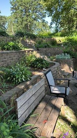 310 N Washington Avenue, Albert Lea, MN 56007