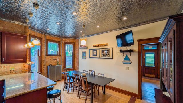 310 N Washington Avenue, Albert Lea, MN 56007