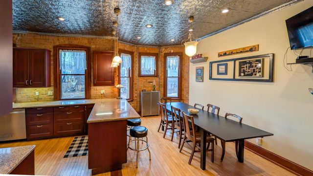 310 N Washington Avenue, Albert Lea, MN 56007