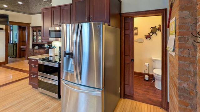 310 N Washington Avenue, Albert Lea, MN 56007