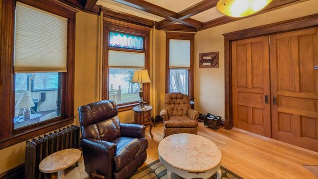 310 N Washington Avenue, Albert Lea, MN 56007