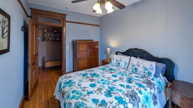 310 N Washington Avenue, Albert Lea, MN 56007