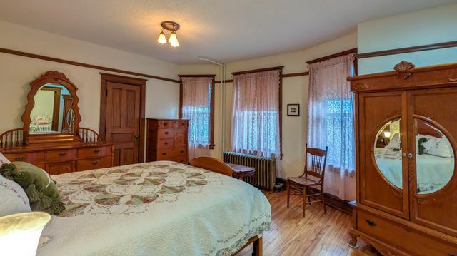 310 N Washington Avenue, Albert Lea, MN 56007