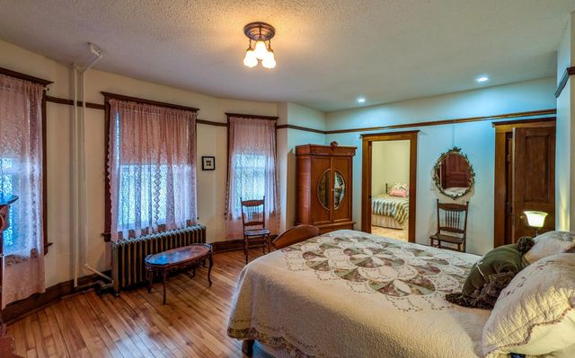 310 N Washington Avenue, Albert Lea, MN 56007