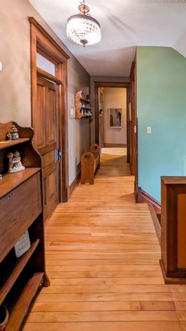 310 N Washington Avenue, Albert Lea, MN 56007