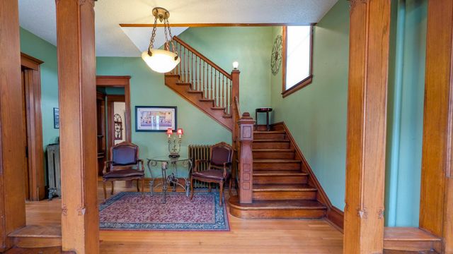 310 N Washington Avenue, Albert Lea, MN 56007