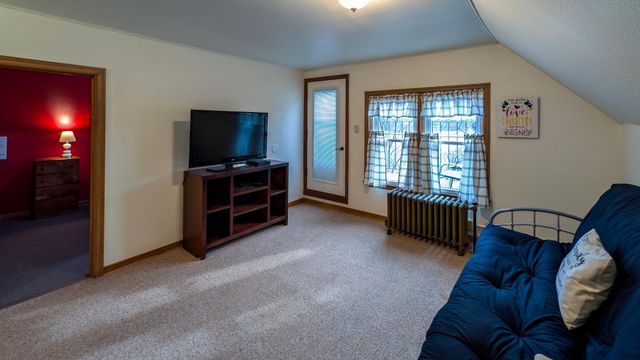 310 N Washington Avenue, Albert Lea, MN 56007