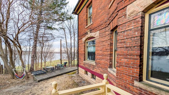 310 N Washington Avenue, Albert Lea, MN 56007