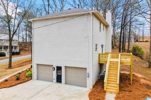 1700 WHITE OAK PLACE, Hoover, AL 35244