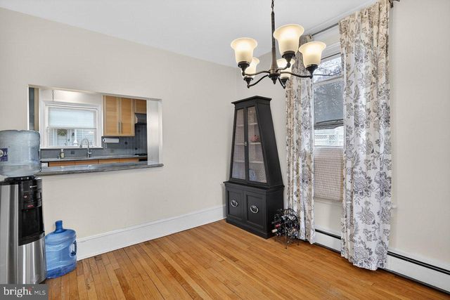 18 EGGERS ST, East Brunswick, NJ 08816