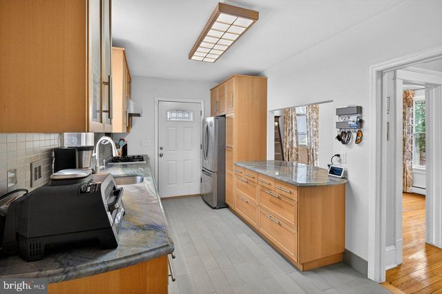 18 EGGERS ST, East Brunswick, NJ 08816