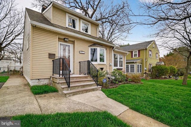 18 EGGERS ST, East Brunswick, NJ 08816