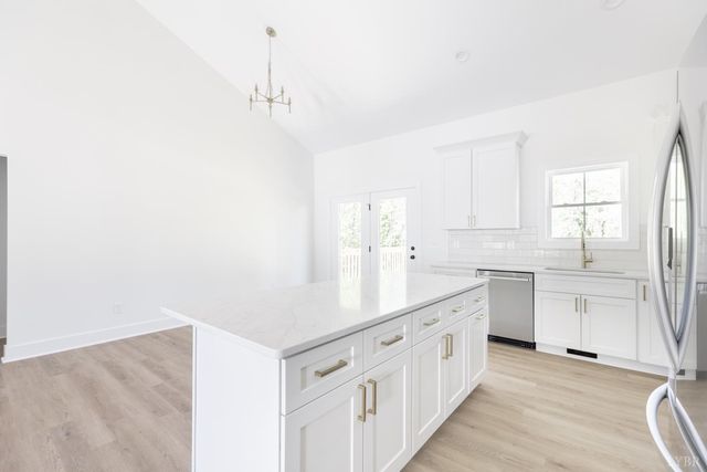 2404 Twin Lake Dr, Bedford, VA 24523