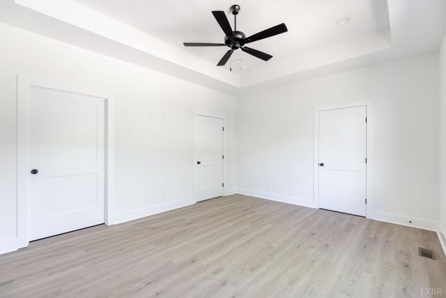 2404 Twin Lake Dr, Bedford, VA 24523