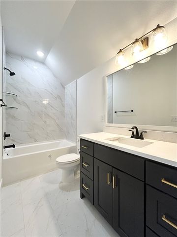 33 Buckland Lane, Bella Vista, AR 72715