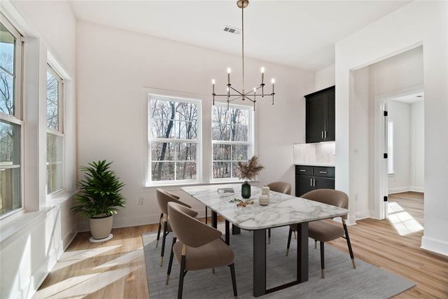 33 Buckland Lane, Bella Vista, AR 72715