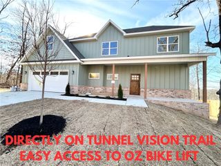 33 Buckland Lane, Bella Vista, AR 72715